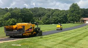 Best Driveway Sealing  in Beattyville, KY